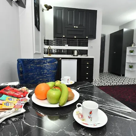 Beyoglu Center Economic Flat 7 *