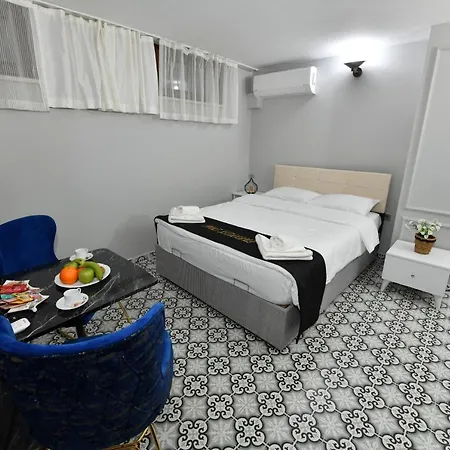 Aparthotel Beyoglu Center Economic Flat 7 *